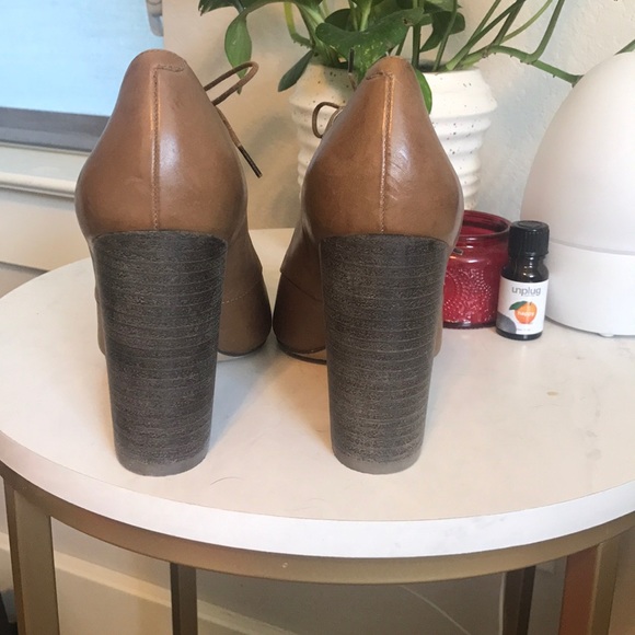 Vince Camuto booties - Picture 3 of 4